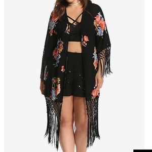TORRID insider floral fringe kimono!